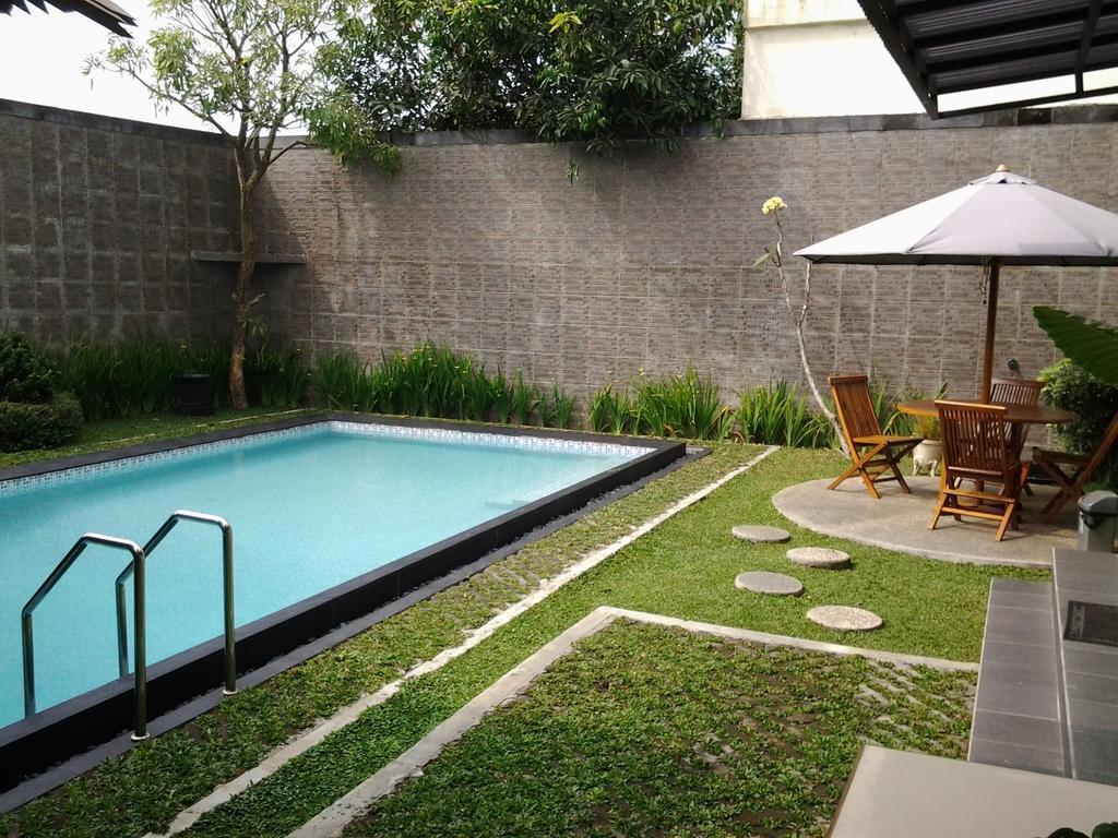 Rumah Anda Bandung Exterior photo